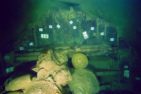 Section of the hull of the Santa Cruz junk. One compartment has been already excavated the other one is still untouched.
